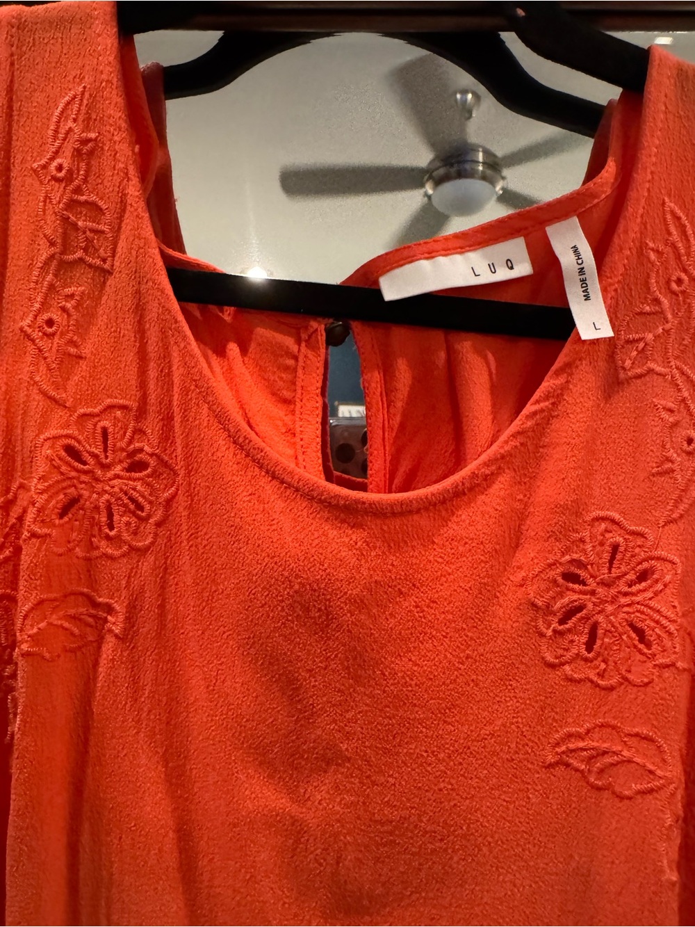 Women's Sleeveless Floral Eyelet Tunic Tank - Coral - Picture 2 of 2